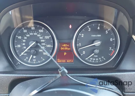 2014 BMW X1 xDrive28I z USA, uszkodzony, nr VIN WBAVL1C55EVY23430